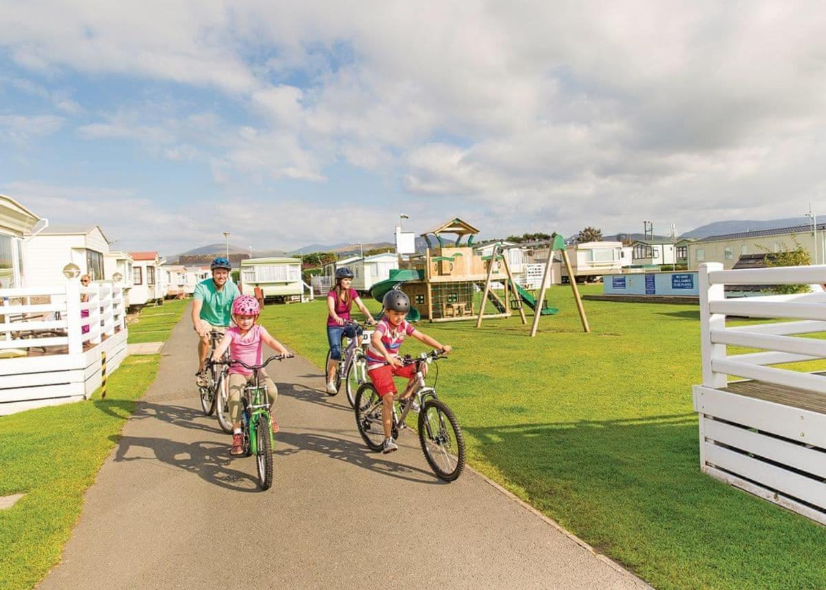 White Tower Holiday Park Llandwrog Extérieur photo